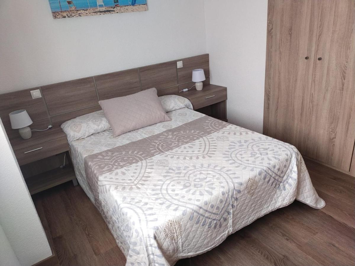 Apartamento A 100M De La Playa Apartment Tavernes de Valldigna Luaran gambar